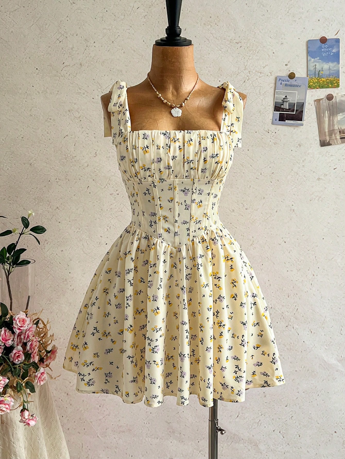 Vestido Amarelo Cottagecore com Laços — Soleia — foto 1