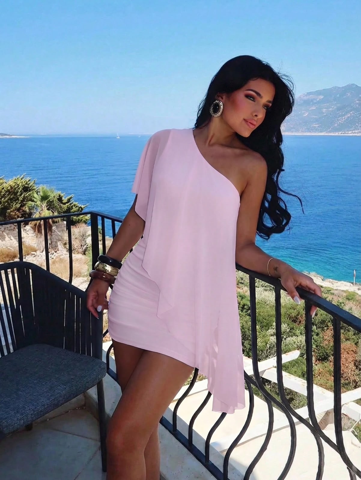 Vestido Mini Rosa Assimétrico — Aloruh — foto 2