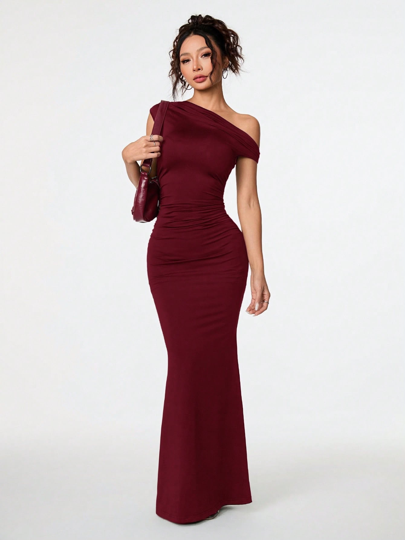 Vestido Longo Vinho Ombro Assimétrico — SHEIN PETITE — foto 1