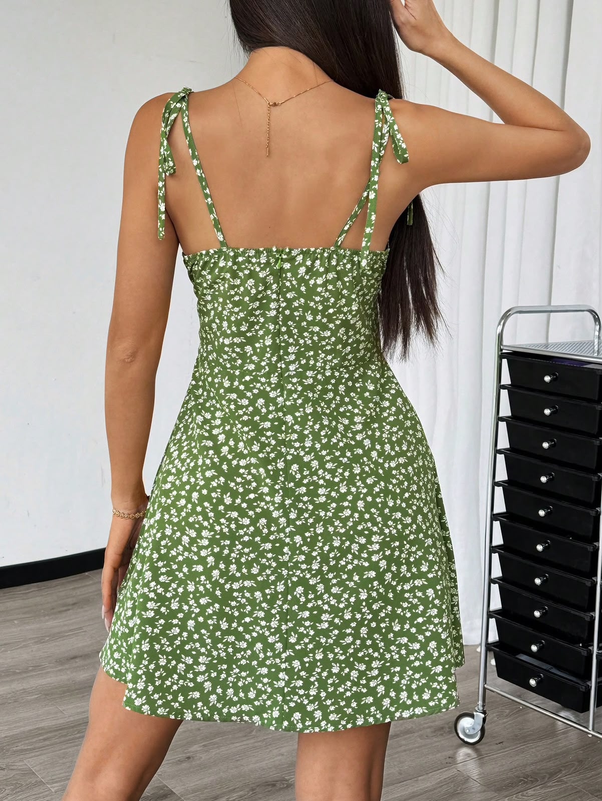 Vestido Mini Floral com Alças de Laço — Breezaya — foto 1