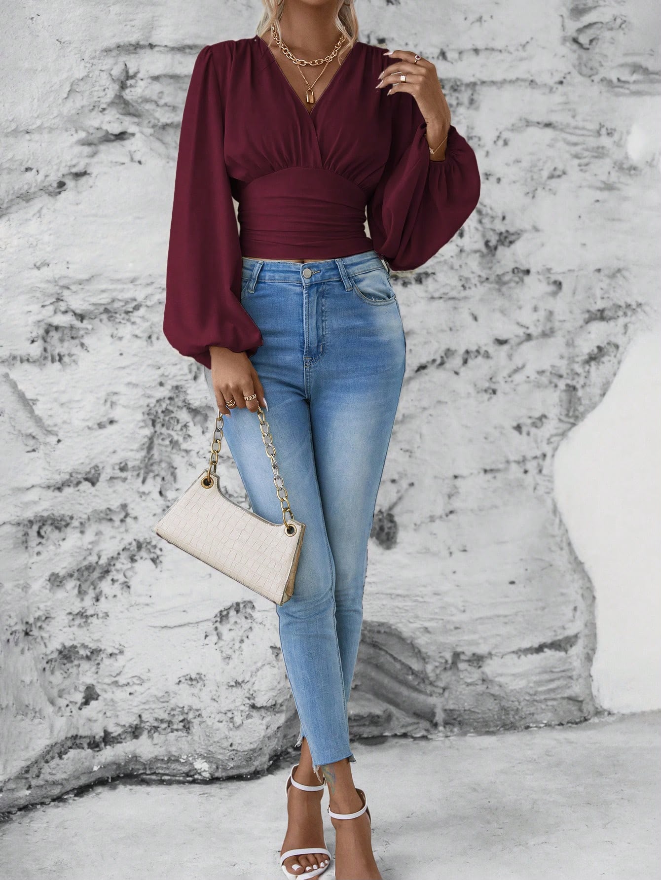 Blusa Vinho Transpassada Manga Balão — EMERY ROSE — foto 2