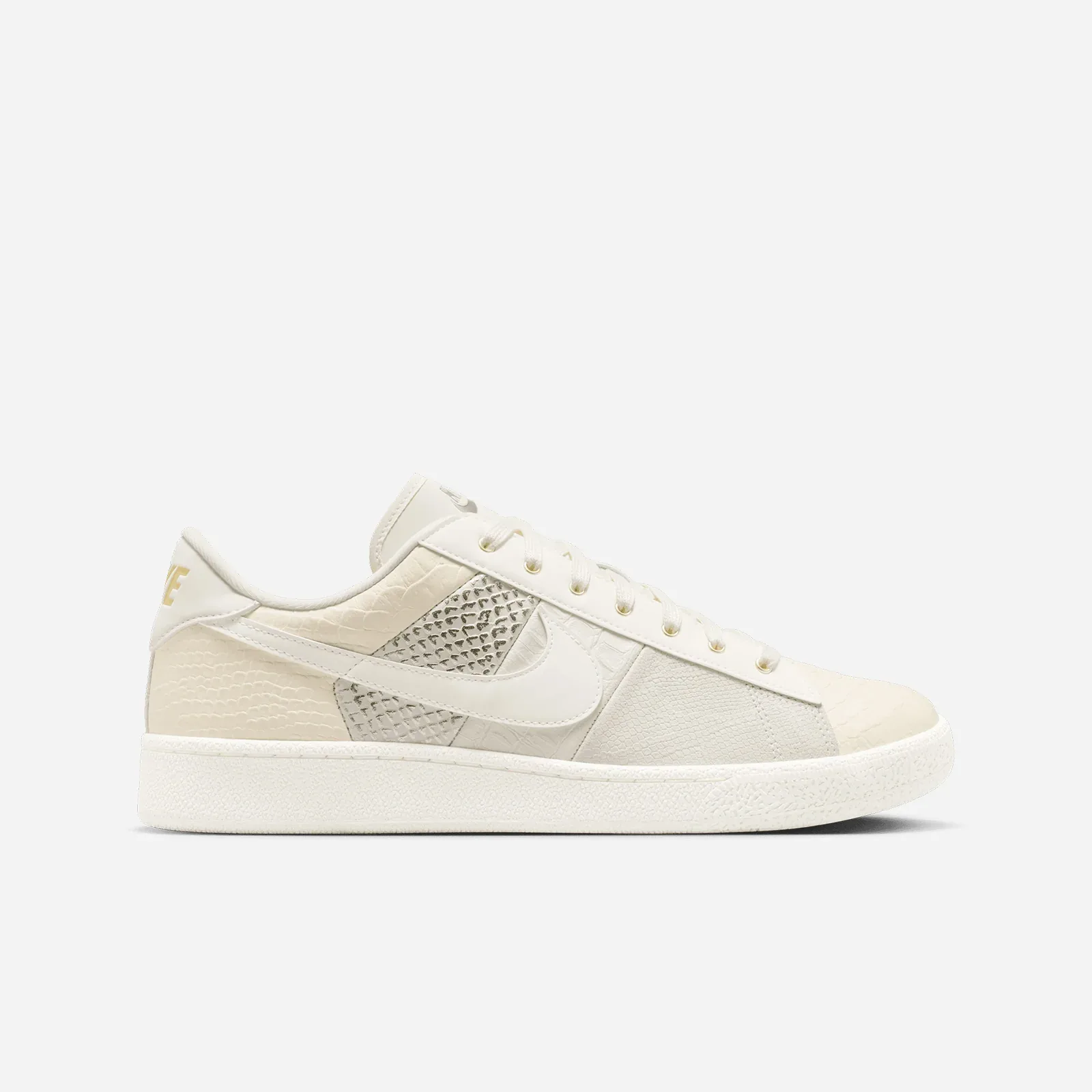 Nike   Tennis   Classic   IQ5786-100